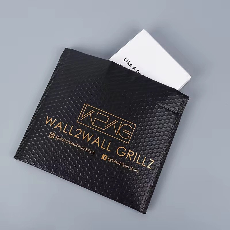 BUBBLE MAILER ENVELOPES 1